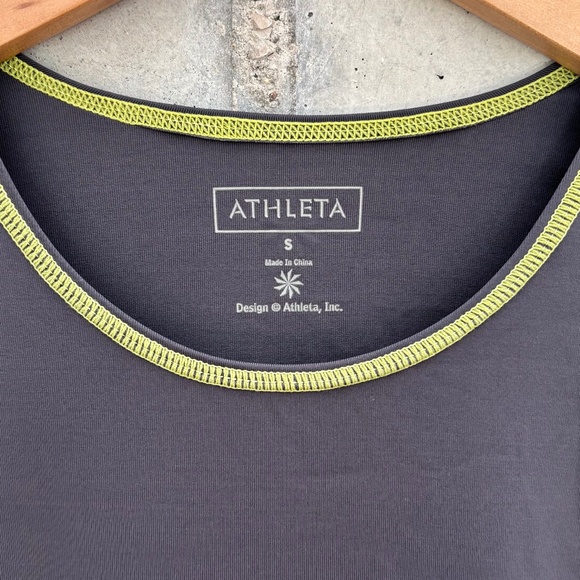 Athleta Long Sleeve Rash Guard Swim Top with UPF+ Protection, Grey, Size Small - Picture 3 of 8